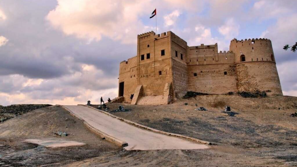 padel-courts-fujairah-2