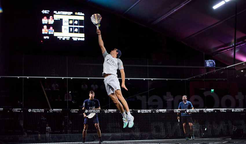 padel-backhand-3