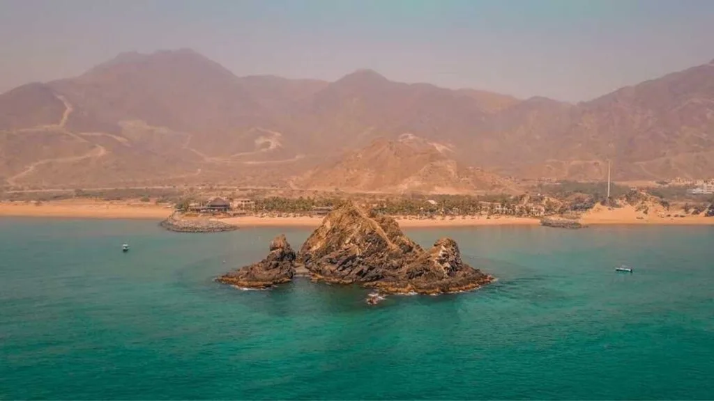 padel-courts-fujairah-1