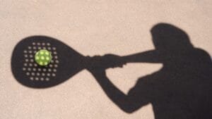 How to Play Padel in UAE Summer – 7 Proven Strategies That Actually Work
